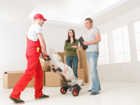 Packing boxes and furniture for Leytonstone removals