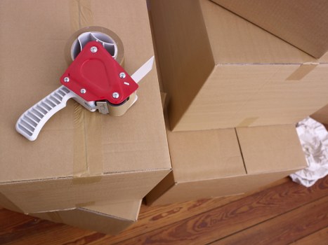 People using long-term storage in Leytonstone for moving and renovations
